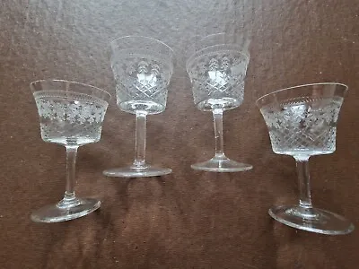 4 Vintage Pall Mall Lady Hamilton Stemmed Liqueur Glasses 3 Have Small Chips • £3.50