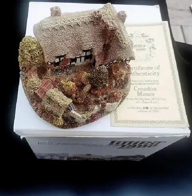 Lilliput Lane Crendon Manor Thatched Cottage Vintage Ornament • £45