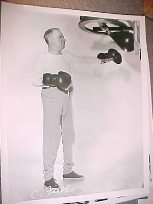 W.C. FIELDS BOXING Photo #2 With SPEED BAG (bv1-10) • $9.99