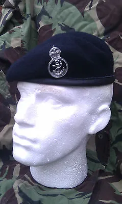 £26.50 • Buy Royal Navy Beret & Cap Badge 