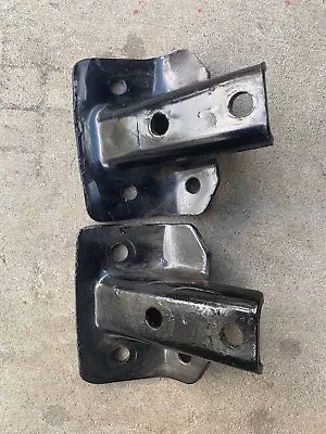 $50 • Buy Valiant Engine Mount Brackets Hemi 265 245 215 VG VH VJ VK CL CM Charger Pacer
