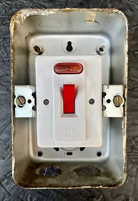 Very Rare Vintage (1960’s) MK Heavy Duty Oven Isolation Switch With MK Back Box. • £45.50