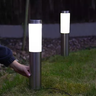 2 PACK | Noma Connectable LED Frosted Bollard Mains Plug In Garden Stake Lights • £25.99