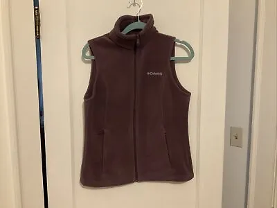 Columbia Sportswear Co Full Zip Vest Size Medium Purple Zip Pockets • $12