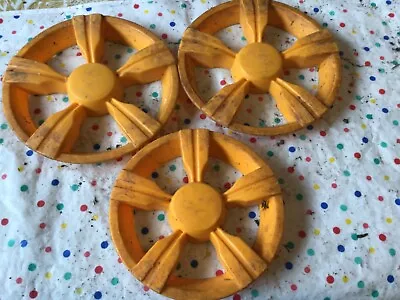 McCulloch M46-500cd Lawnmower Wheel Trims X3  • £11.99