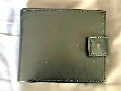 Black Wallet With Pocket Coin Pouch 2 ID Window • £1.99