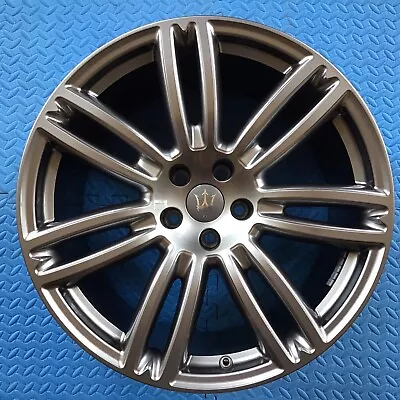 OEM Maserati Ghibli Quattroporte Rear 20  Wheel NEW!!! 670016860 • $349.13