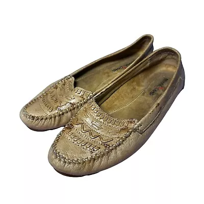 Minnetonka Moccasins Size 7.5 Vintage Classic Tan Leather Slip On Loafer Shoes • $19.99