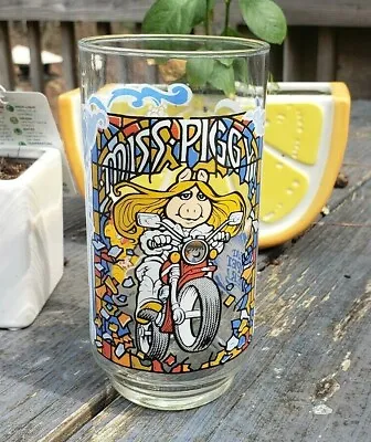 1981 McDonalds  THE GREAT MUPPET CAPER - Miss PIGGY   Collector Glasses • $23.99