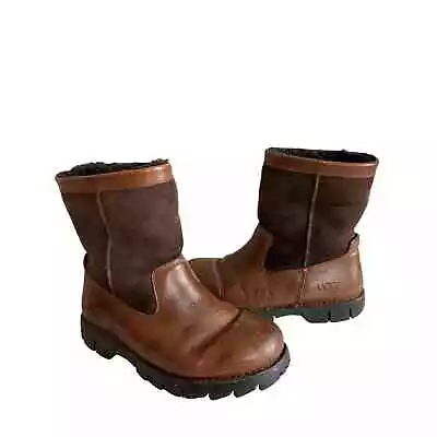 UGG Men’s Beacon Sheepskin Leather Wool Lined Work Weekend Pull On Boots Sz 8 • $95