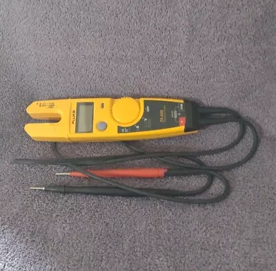 Fluke T5-1000 Voltage Continuity Current Electrical Tester 1000V CAT III AC/DC • $150