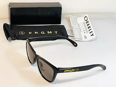 New Oakley Frogskins Sunglasses Fragment Yellow Limited Edition Prizm Grey Lens  • $197.99