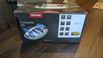 $490 • Buy Miele SGFE0 Complete C3 Calima Canister Vacuum Cleaner - Open Box - Never Used