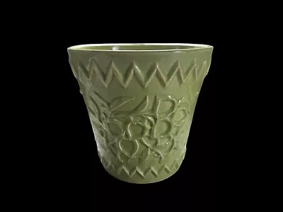 Vintage 7  McCoy Green Leaf / Flower Design Planter / Pot / Jardiniere MCM • $75