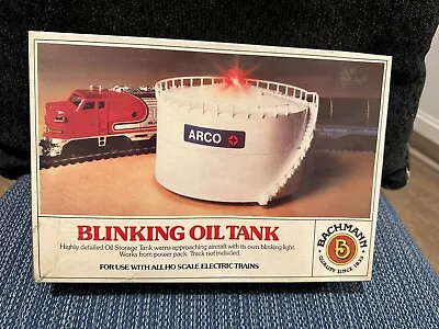 Bachmann Blinking Oil Tank HO Scale - BRAND NEW & SEALED • $42.81