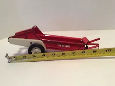 Tru-Scale Manure Spreader 420 Pressed Steel 1/16 Scale Farm Tractor • $28.99