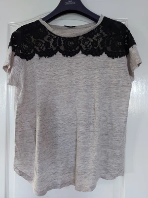 £0.99 • Buy Zara Lace Trimmed Short Sleeved Top Size Euro L