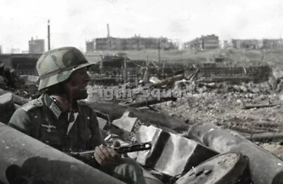 WW2 Picture Photo 1942 German Oberleutnant W Soviet PPSh-41 Gun 5311 • $5.95