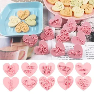 Cake Tool Plastic Plunger Cookie Cutter Valentine's Day Biscuit Mold Love Heart • £5.80
