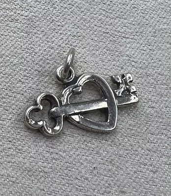 VINTAGE STERLING SILVER 925 HEART AND KEY CHARM Or PENDANT • $15.77