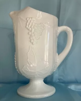 Vintage INDIANA GLASS Colony~Harvest Embossed Grape Leaf 64oz Milk Glass Pitcher • $25.99