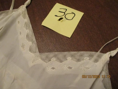 $22 • Buy Vintage 40's L Ace Trimmed Full Slip/Negligee By Mary Barron - Size 40 #30