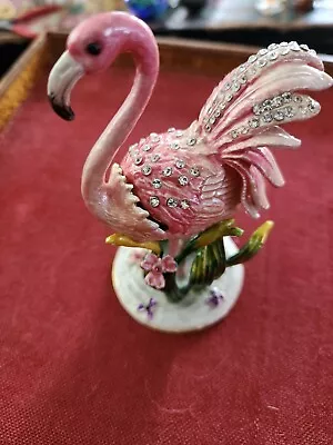 Jere Collectables Flamingo. With Necklace. • $29.99