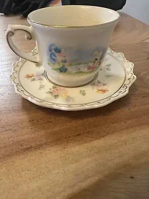 Vintage Disney Parks Alice In Wonderland Tea Cup/Saucer • $19.99