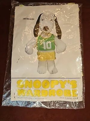 Vintage Snoopy’s Wardrobe Outfits New Sealed For Snoopy Plush Basketball • $14.99