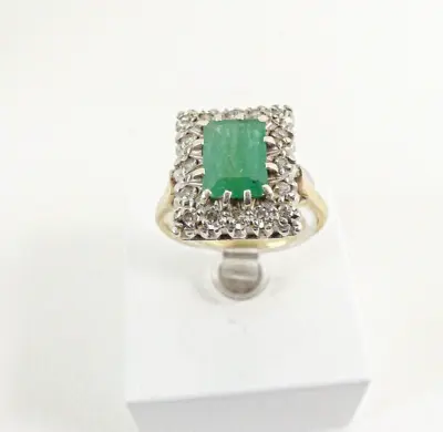 9ct Gold Emerald & Diamond Cluster Ring Hallmarked 4.3grams Size N With Gift Box • £268