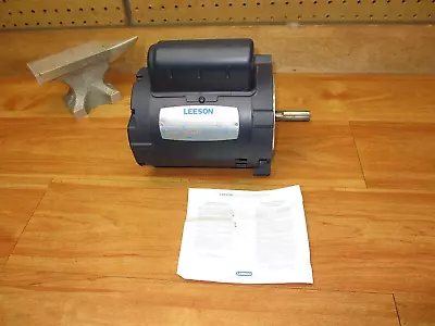 Leeson 100704.00 *NEW* Electric Motor 115VAC 1/2HP 1625rpm M4P17DC7D • $199.75