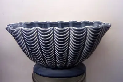 Dartmouth Pottery Scalloped Vase  Pattern 275C BLUE 18 Cm • £14