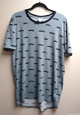 LuLaRoe Hudson Tee Short Sleeve Top Size L Gray/ Black Mustache Print VGC! • $9.99