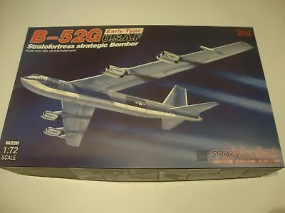 L225 Model Collect UA72207 B-52G Stratofortress Bomber 1:72 • £105