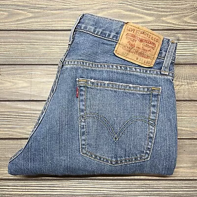 Levis 527 Low Bootcut Blue Jeans Medium Wash Denim Men's Size 32x30 • $22.95