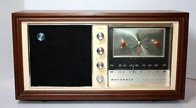 MOTOROLA Vintage Solid State Alarm Clock AM/FM Radio MCM Walnut For Repair • $55