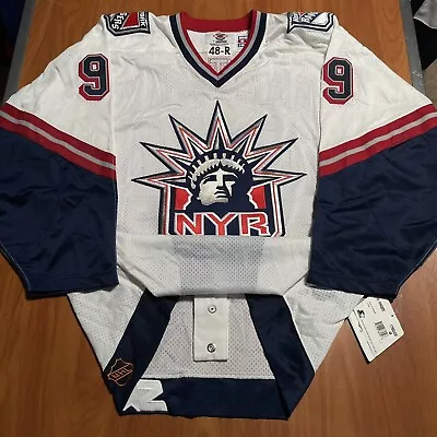 Starter Authentic Wayne Gretzky New York Rangers Liberty Jersey Vintage White 48 • $700