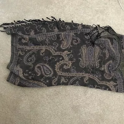 Ladies Wrap /shawl In A Paisley Pattern With Fringed Edge • £1.75