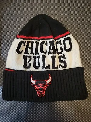 Chicago Bulls Mitchell And Ness Beanie Black White Red • $15