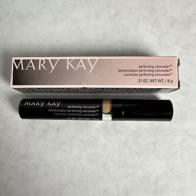 Mary Kay Perfecting Concealer Light Bronze Full Size 0.21 Oz New In Box #092195 • $14.50