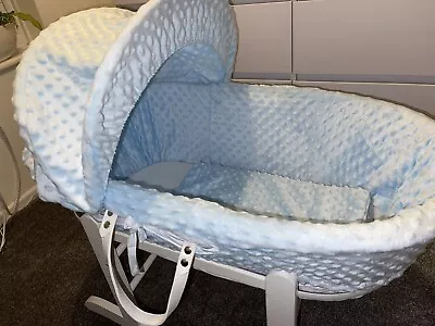 £50 • Buy White Wicker Moses Basket And Stand With Blue Bedding