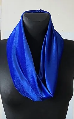 Handmade Cowl Snood Neck Warmer Scarf Velvet - Royal Blue • £8.49