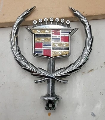 $19.99 • Buy NOS NEW VINTAGE 1970's CADILLAC CREST AND WREATH HOOD ORNAMENT