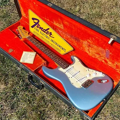 1965-1966 Fender Stratocaster - Blue Ice Metallic • $18428.38