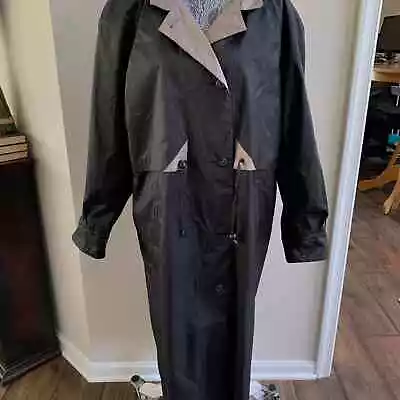 Vintage Totes Rainwear Petite Full Length Black 2-Tone Trench Coat Rain Coat 12P • $19