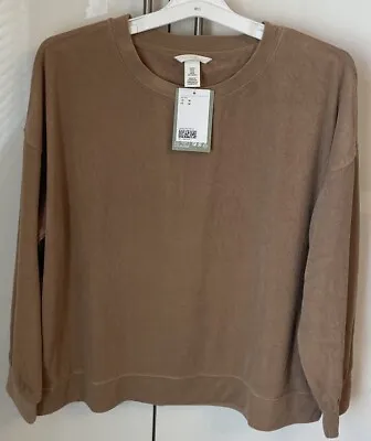 H&M Long Sleeve Oversized Sweater Women NWT Beige Size Medium Best Price!! • $18.67