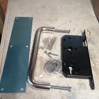 £2.50 • Buy  Chrome  Door Handle T Bar Push Plate Lock Cover Etc