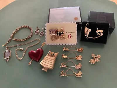 Vintage Avon Jewelry Lot • $49.99