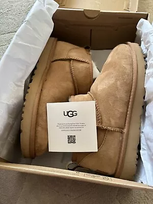 Ugg Boots Size 6 Mini • £50