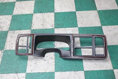 03-06 Escalade *DMG* Grey Woodgrain Cluster Radio Surround Trim Panel OE OE WTY • $199.99